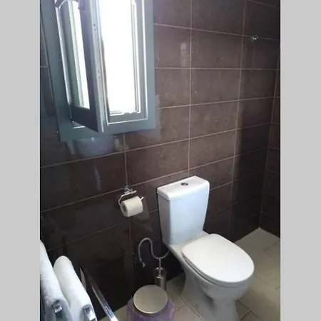 Armenaki Villa 1 *